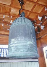 阿弥陀寺の銅鐘